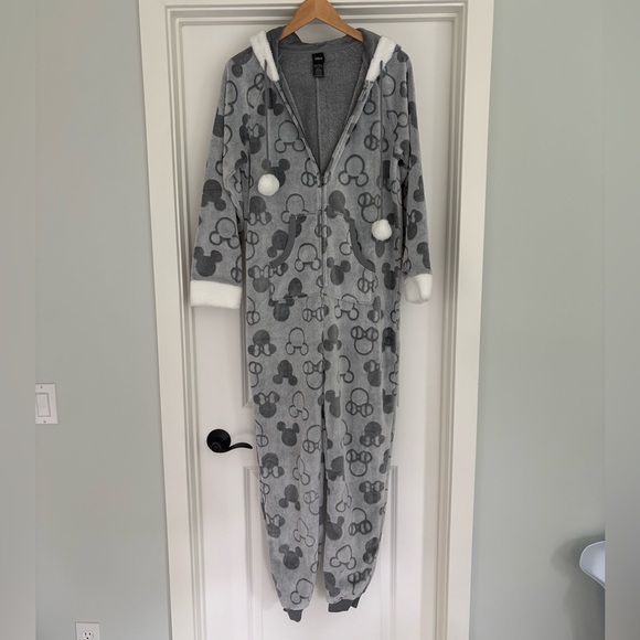 NWT Disney Midweight Women's Hooded Mickie & Minnie Onesie Lounge/Pajama M - Picture 3 of 8